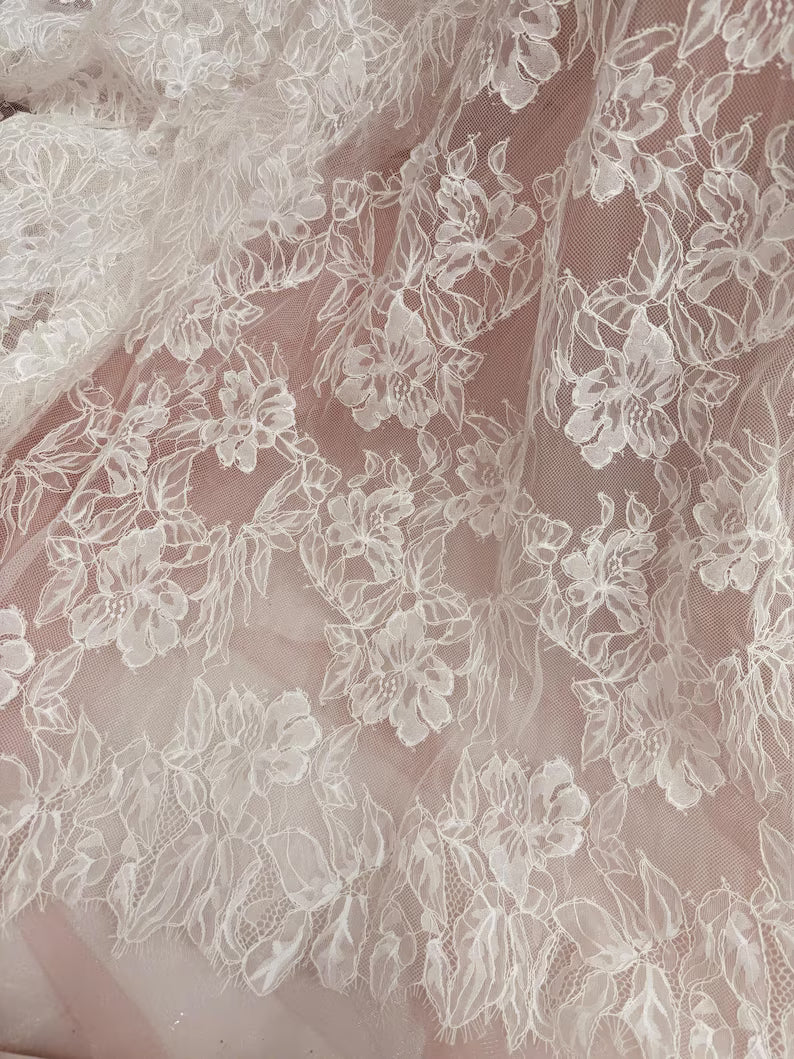 Lace Mermaid Wedding Dress, Elegant Strapless Bridal Gown, Fitted Lace Bridal Dress with Train, Modern Mermaid Wedding Gown, Custom Made